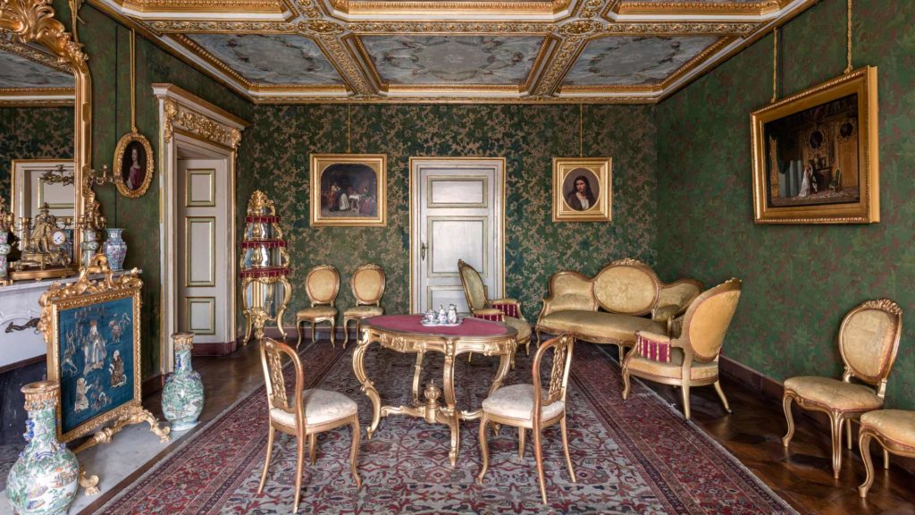 Salotto verde, Appartamenti reali del Castello della Mandria. Foto di Lea Anouchinsky